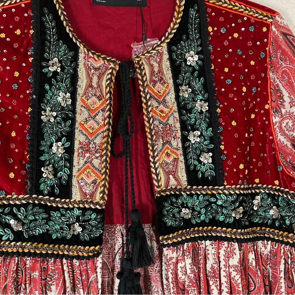ZARA Paisley Velvet Embellished Boho Topper Jacket L Bell Sleeve Boho Maximalist - Picture 3 of 16
